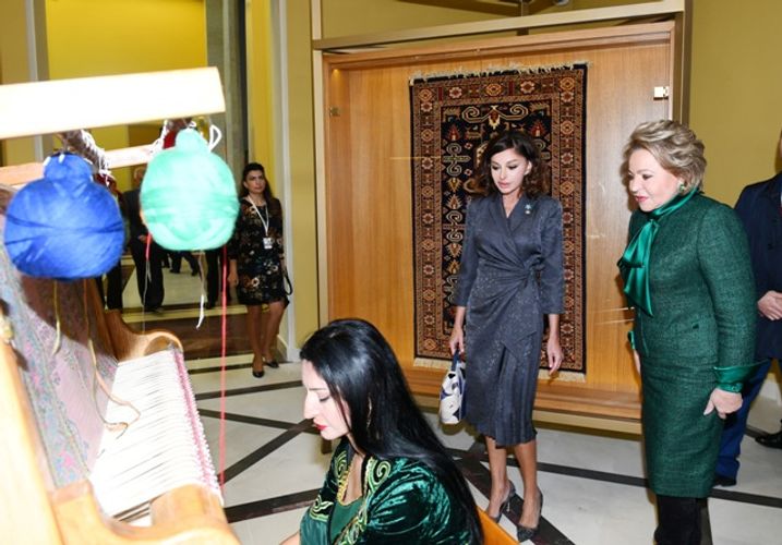 Mehriban Əliyeva Moskvada “Azərbaycan” pavilyonunun açılışında iştirak edib - FOTOLENT