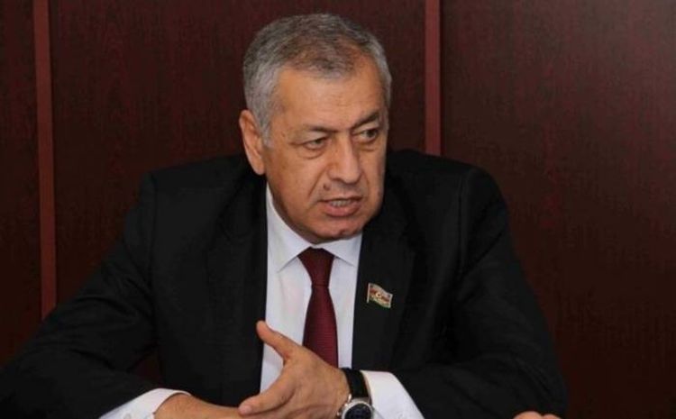 Deputat uşaqpulundan danışdı: VERİLMƏLİDİR