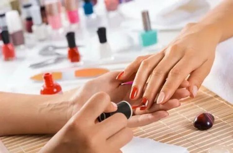 Məşhur kosmetik məhsulların ölüm təhlükəsi
