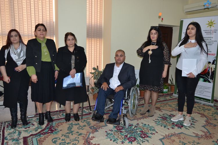 İstedadlı Əlillər İctimai Birliyi Günərzi Xidmət Mərkəzində görüş keçirib