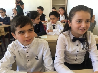 Kənd müəllimləri Bakıda işləməyə can atmırlar - <span style="color:red;">MEDİATUR 