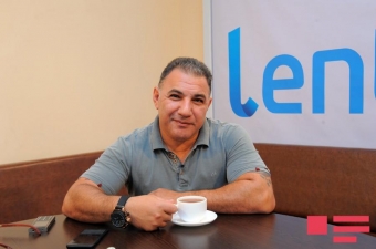 Ədalət Şükürov: <span style="color:red;">"Oğlum müğənni xanım almaq istəsə..."   VİDEO 