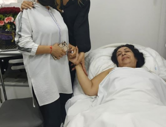 Sinəsini kiçiltdirən müğənnimiz bu dəfə görün nə etdirdi - <span style="color:red;">FOTO 