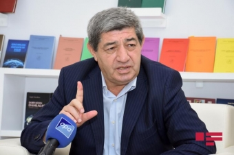 "Nazir müəyyən qədər pərdələnə bilər, deputat yox" - Nizami Cəfərovla MÜSAHİBƏ