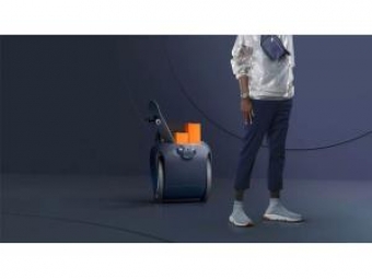 Sahibini izləyən <span style="color:red;">YENİ ROBOT-ÇAMADAN   - Bu tarixdən satışda