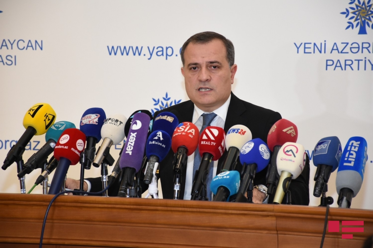 İbtidai sinif şagirdlərinin həftəlik dərs yükü çoxdur - <span style="color:red;">Nazir 