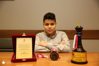 "Veysəloğlu" Şirkətlər Qrupunda dünya çempionu ilə görüş keçirildi