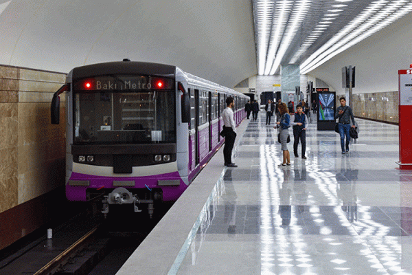 Metronun üç stansiyası bu gün bağlı olacaq - <span style="color:red;">SƏBƏB