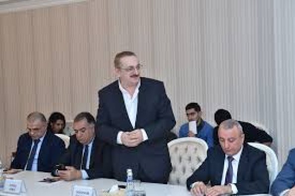 Keçmiş baş redaktora vəzifə verildi