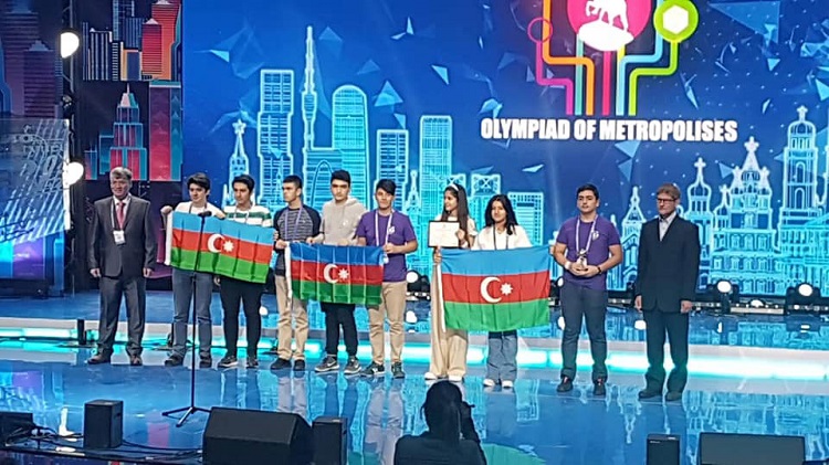 Məktəblilərimiz Beynəlxalq Olimpiadada 5 medal qazanıblar