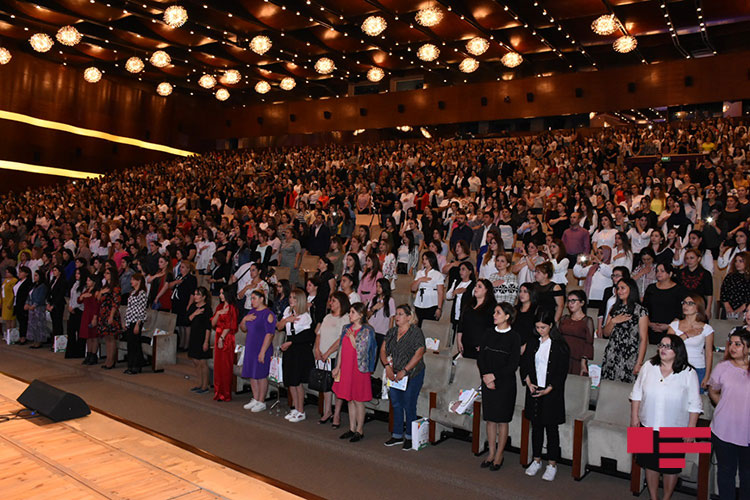 Bakıda İbtidai Sinif Müəllimlərinin 2-ci Təhsil Forumu keçirilib - FOTO