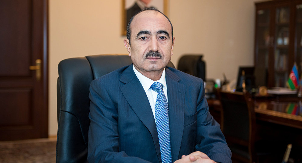 "Eldar İbrahimovun fikirləri İlham Əliyev iqtidarının mövqeyini əks etdirmir" - Əli Həsənov