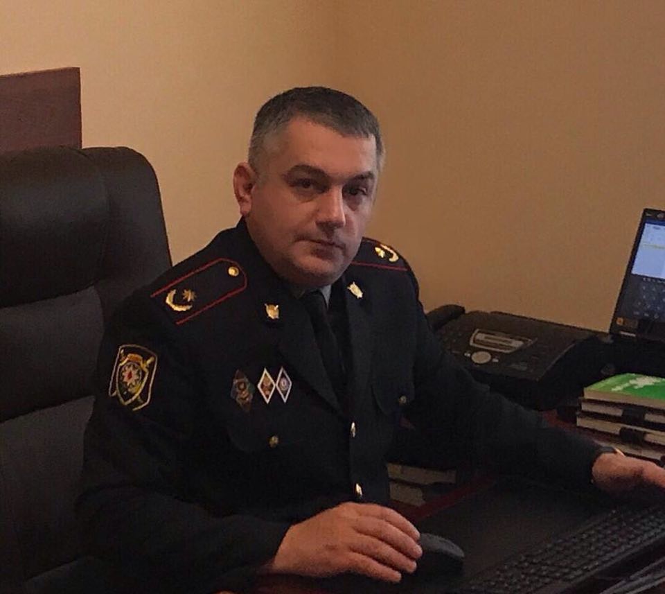 Polisin məsciddən şəhidlərin plakatını sökməsi yalan çıxdı - <span style="color:red;">AÇIQLAMA 