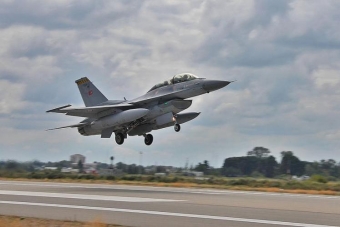 “TurAz Qartalı - 2019” təlimlərində növbəti uçuşlar olub - VİDEO