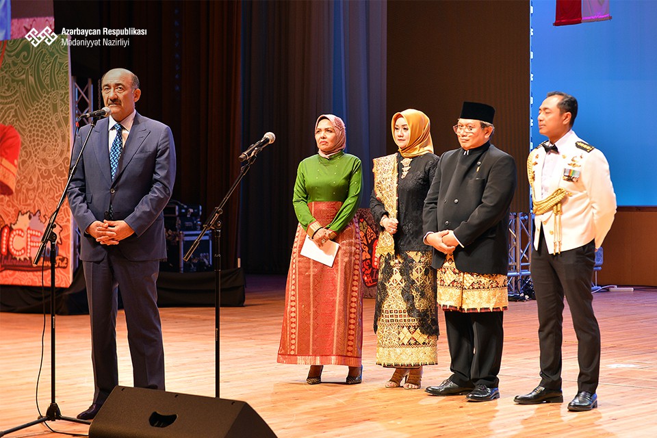 Bakıda IV İndoneziya mədəniyyəti festivalının açılışı olub