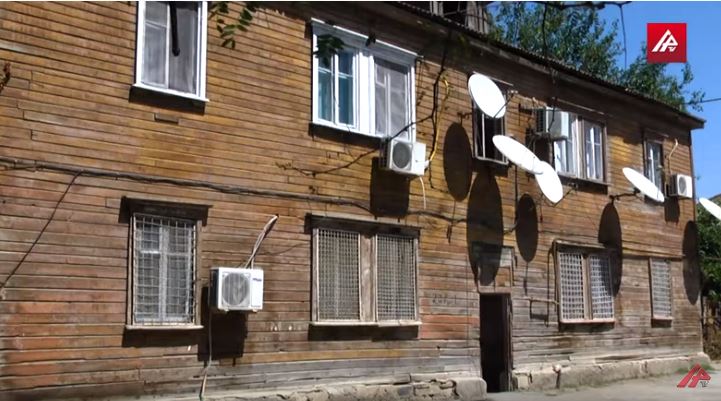 “Alman evləri” uçur - YANĞIN VƏ XƏSTƏLİK TƏHLÜKƏSİ