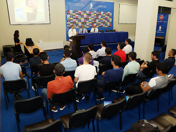 FİFA və UEFA nümayəndələri DANIŞILMIŞ OYUNLARLA BAĞLI AFFA-da