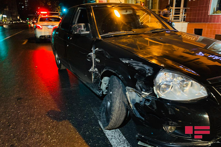 Bakıda qəzaya uğrayan sürücü döyülüb - <span style="color:red;">FOTO - VİDEO