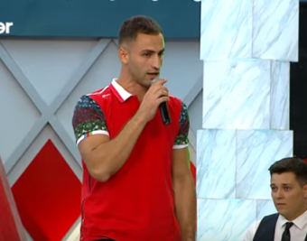 Milli komandamızın idmançısı efirdə <span style="color:red;">MUĞAM OXUDU  - <span style="color:red;">VİDEO 