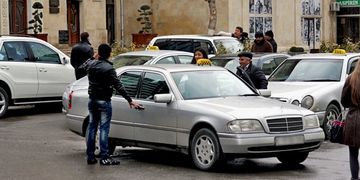 Fərqlənmə nişanı olmayan taksi sürücülərini hansı cəza gözləyir? - RƏSMİ