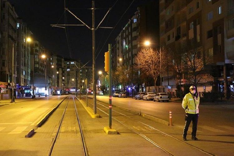 Türkiyənin 31 şəhərində tətbiq olunan iki günlük qadağa başa çatdı