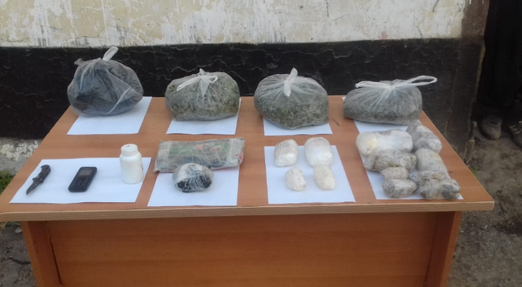 İranla sərhəd bağlı olsa da, görün nələr oldu? - FOTO