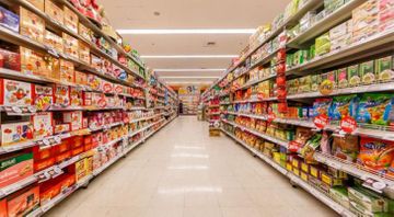 Bakıda "Araz" supermarketdən oğurluğa cəhd edildi