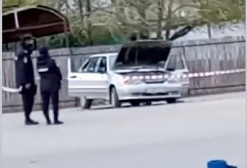 Rus polkovnikin maşını PARTLADI