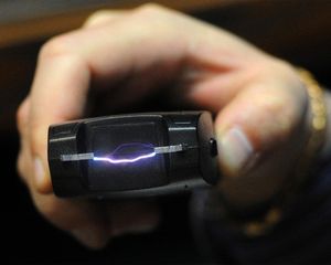 Bakıda “BMW”dən beşbarmaq tapıldı