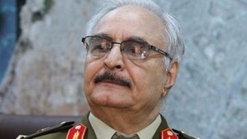 General  Haftar geri çəkildi