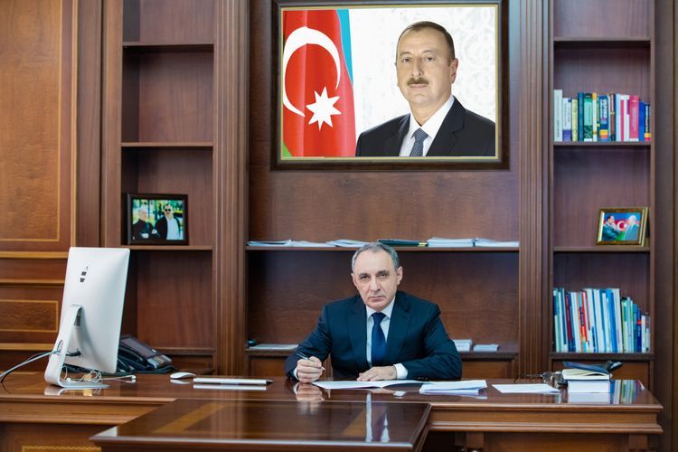 Azərbaycandan Ankara prokuroruna müraciət: ÜÇ ÖVLAD ANASINA KÖMƏK EDİN