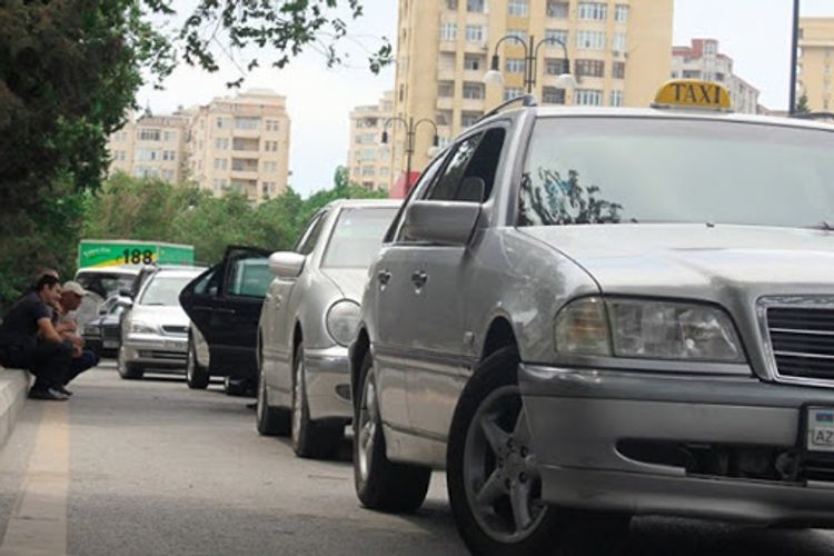 Bakıda taksi sürücülərinin NƏZƏRİNƏ! Yeni MƏRKƏZ - FOTO