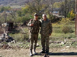 Əsgər atası Zahir Həsənov oğlu ilə