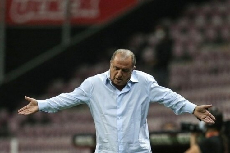 Fatih Terimə bu ölkə millisindən sürpriz təklif