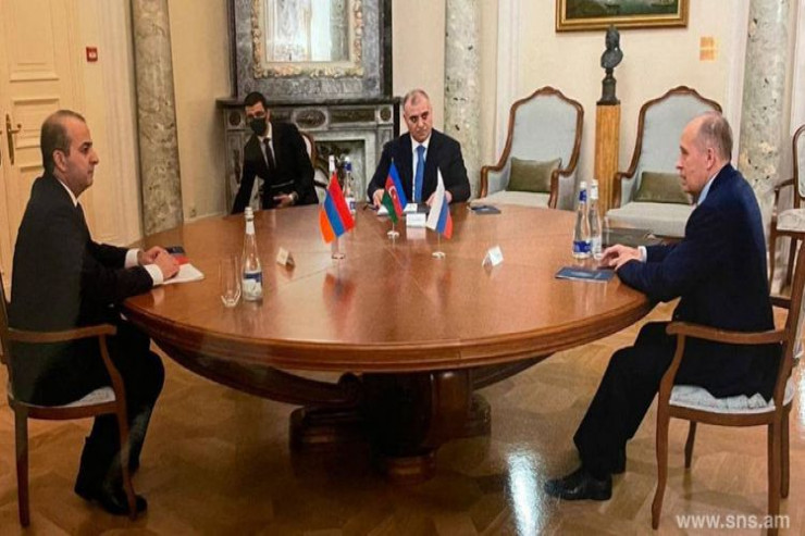 Əsirlərin qaytarılması Moskvada müzakirə edildi