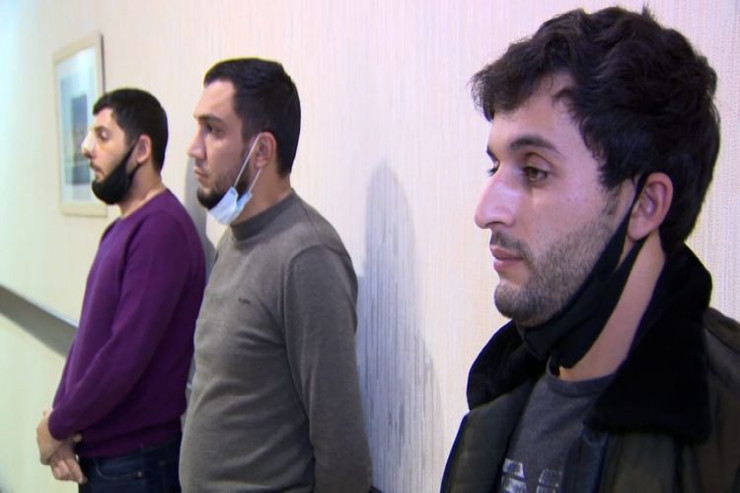 Vətəndaşları saxta məlumatlarla “icazə.e-gov.az”dan qeydiyyatdan keçirən dəstə saxlanıldı -  VİDEO 