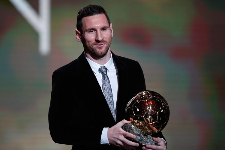 Messi dünyada ən çox maaş alan futbolçudur