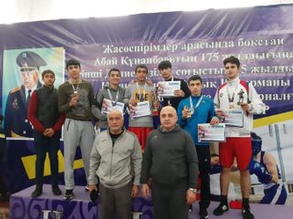 Boksçularımız beynəlxalq turnirdə 8 medal qazandı