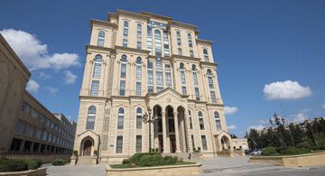 Bakıda MSK qarşısında toplaşmağa cəhd edənlər ərazidən uzaqlaşdırılıb