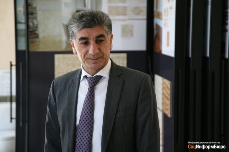 Azərbaycanlı qubernator müavini işdən çıxarıldı
