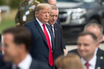 Tramp Ərdoğanla İdlibi müzakirə edib