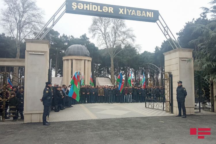 Azərbaycan-Ermənistan sərhədində meyiti tapılan hərbçi dəfn edildi - FOTO