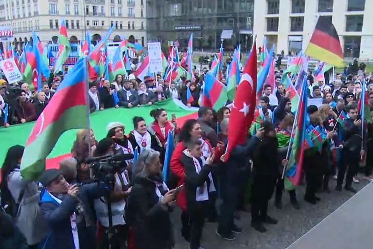 Berlində Ümumavropa Qarabağ mitinqi keçirilib - YENİLƏNİB - FOTO