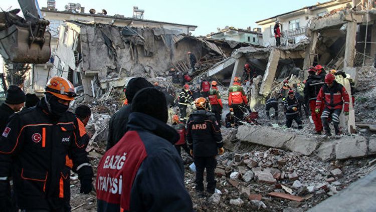 Türkiyədə baş vermiş zəlzələdə yaralananların sayı 50-yə çatdı