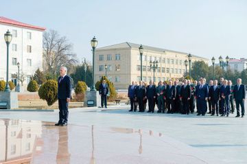 Vasif Talıbov yenidən Ali Məclisin Sədri seçildi