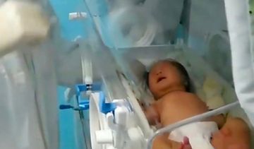 Koronavirus ilə doğulan uşaq dərmansız sağaldı