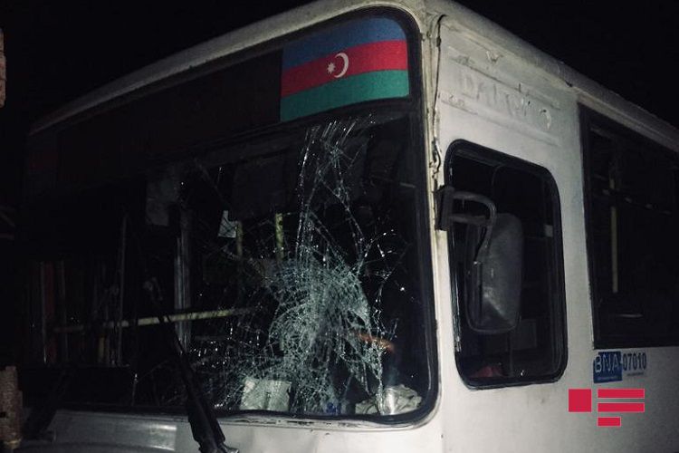Mingəçevirdə avtobus piyadanı vuraraq ona xəsarət yetirib