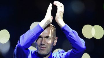 “Real” “Barselona”ya çatdı, Zidanın “doqquzluğ”u