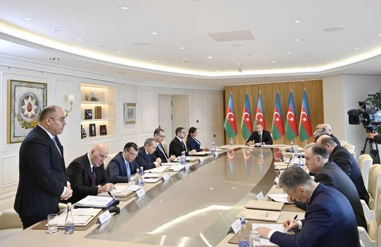 "900 milyon dollara yaxın malların dəyərini aşağı salmağa cəhdlər edilib" - Komitə sədri