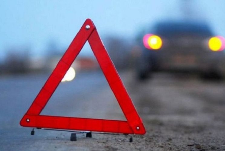 Mikroavtobus aşdı, xəsarət alanlar var - YENİLƏNİB